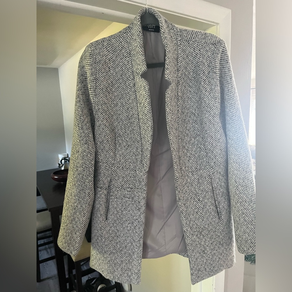 Vici - Tayshia Coat - Black White Gray Blazer Jacket Pea Coat